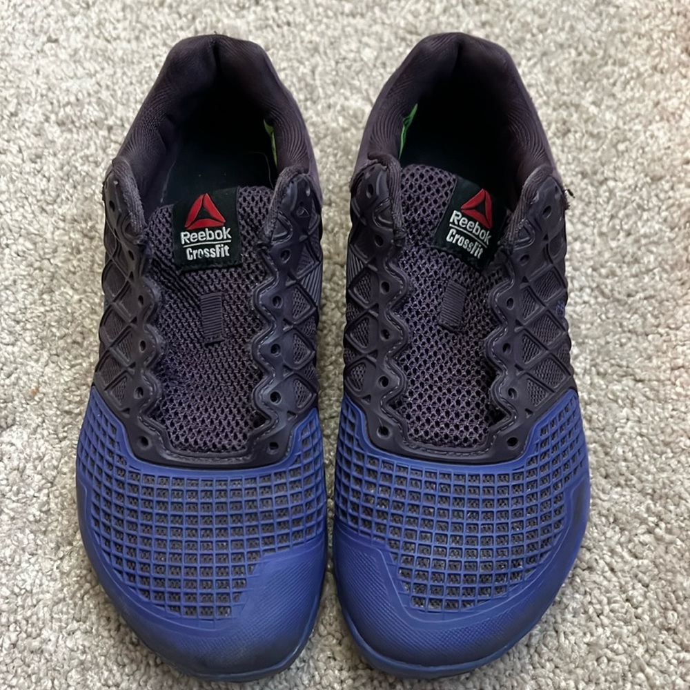 Reebok CrossFit CF74 women’s athletic training‎ shoes purple size 6.5